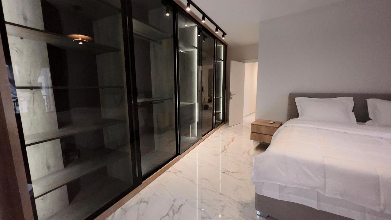 Zeus Tirana Suite Deluxe Exterior foto